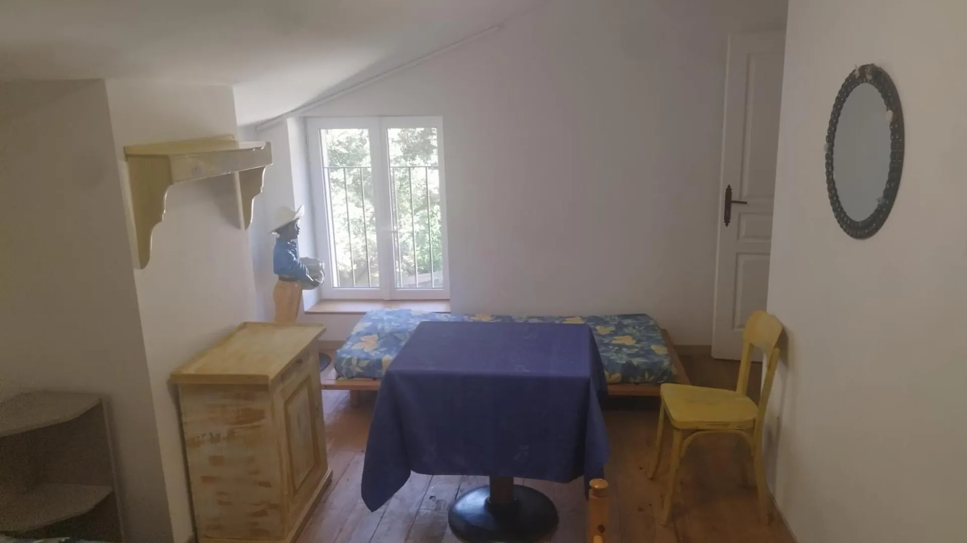 Pensjonat Gîte Chez Papy Richerenches